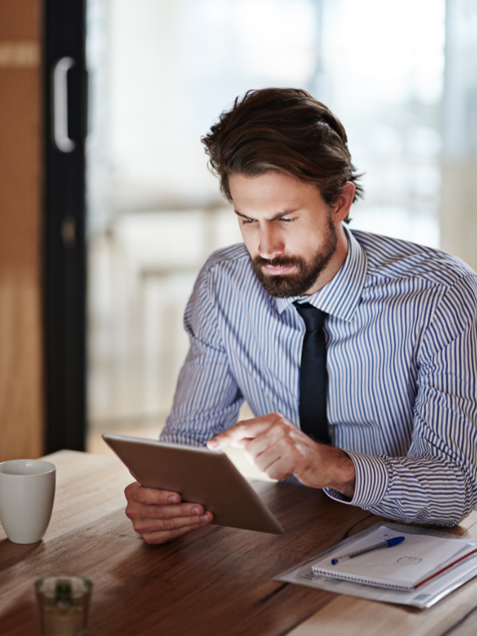Why Tech-Savvy Entrepreneurs Are Winning More Clients and Keeping Them